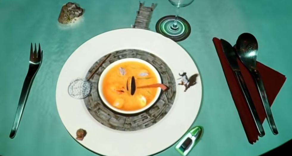 The inspiration for the next project's design direction. Using projection technology, the process of preparing meals is animated and displayed directly onto customers' plates. This transforms the entire experience into something fun and immersive.